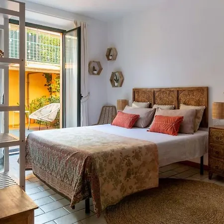 Tartan House -5' Da Pesaro E Holiday home *
